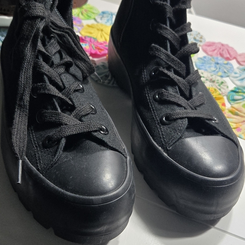 Womens Vespa Lugz 7